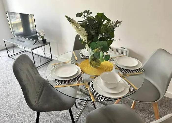 Beautiful Manchester 2 Bedroom Apartment
