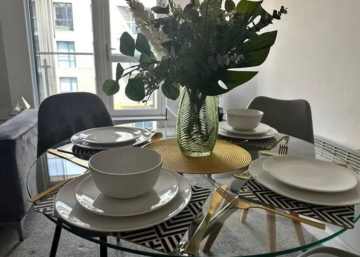 Beautiful Manchester 2 Bedroom Apartment