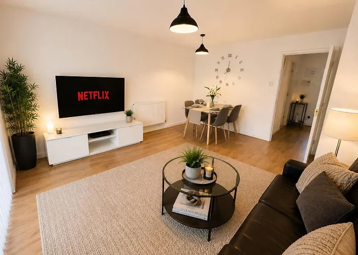 Convenient City Centre 3Bd With Free Parking